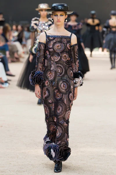 Look 59